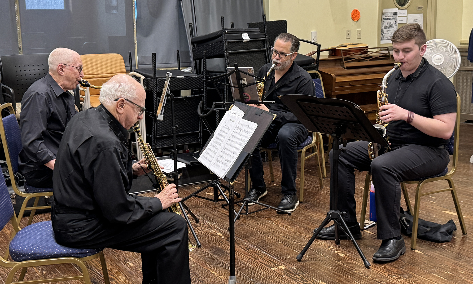 Saxophone quartet in concert